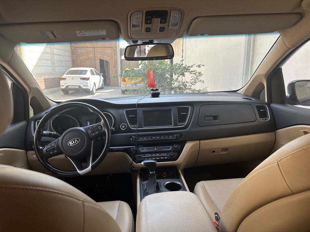 Kia karnival. 2019 йил 78000 км юрган, дизел матор.