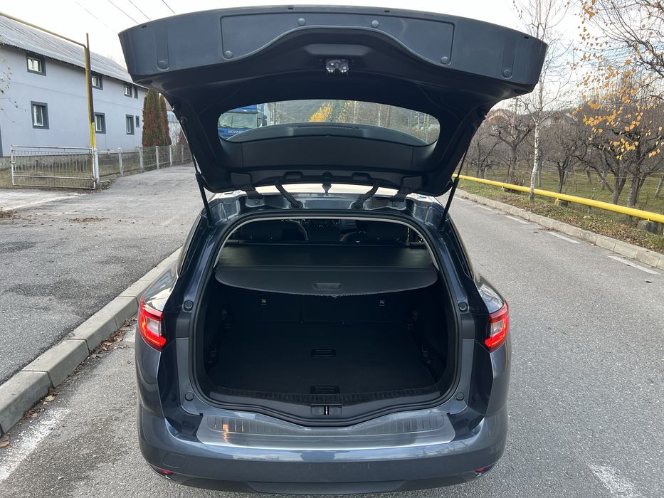 Vand Renault Megane 1.5 diesel 2017 !