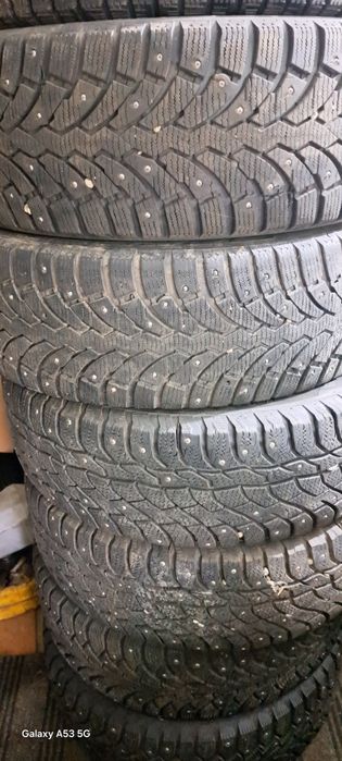 Продам шины зимние на 14,13,15,16 шипы