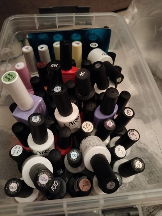 Продам все гель лаки