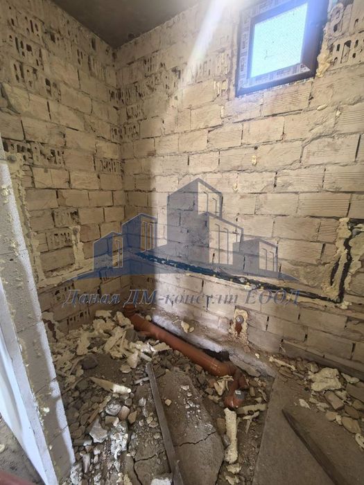 Къща в Шумен, област-с.Близнаци площ 65 цена 55000