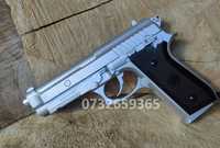 Pret BOMBA 4.5J PUTERE Beretta m92 silver FullMetal Co2 pistol airsoft