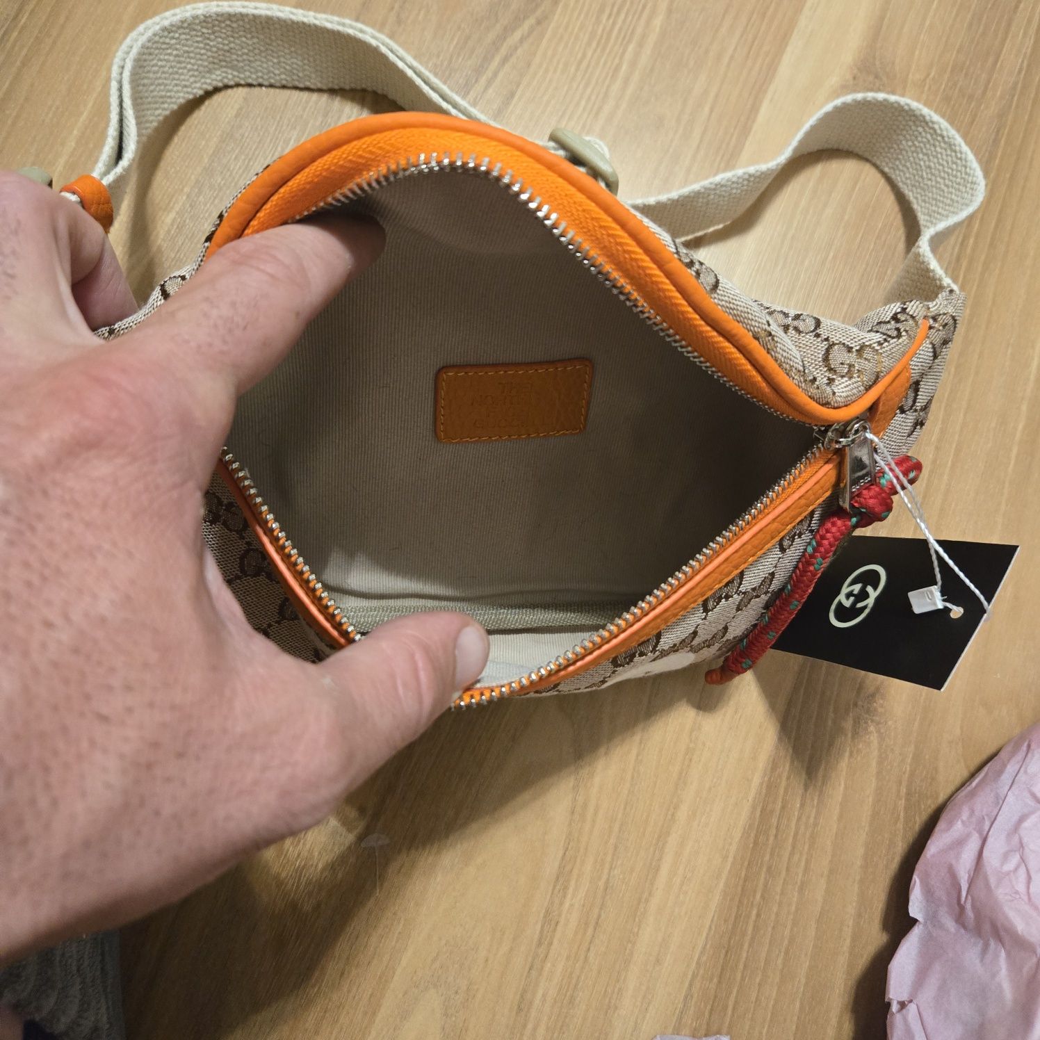Стилна чанта gucci