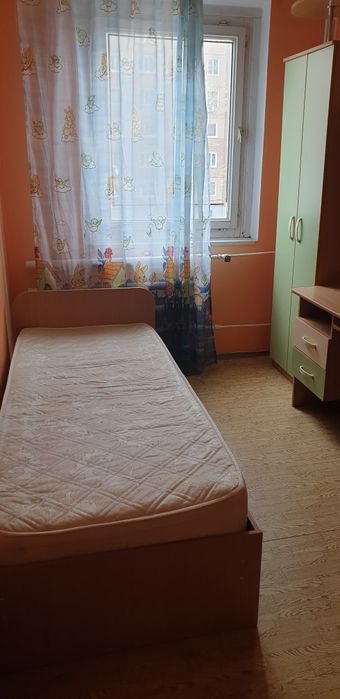 сдается 4-комн квартира