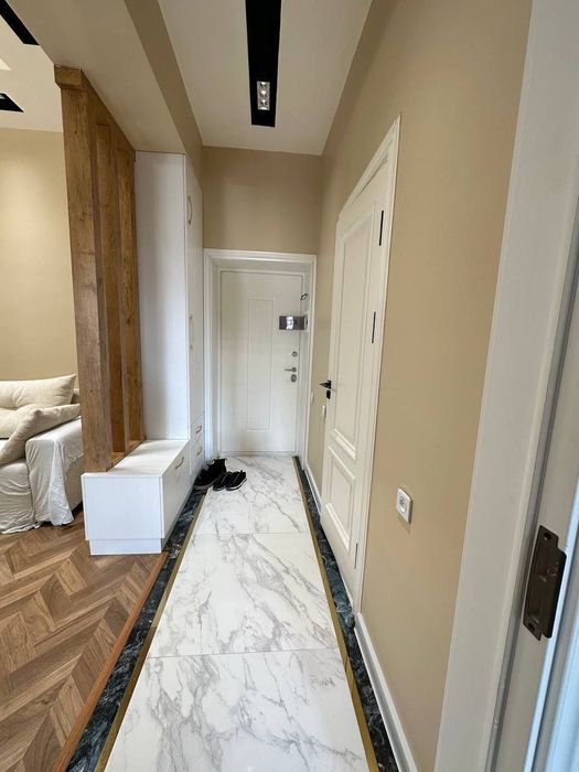 New Life Продается 2 комнатная квартира ремонт ул.Махтумкули