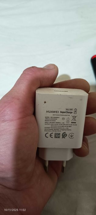 Huawei P40 Lite - 6GB RAM/128GB ROM Като нов!