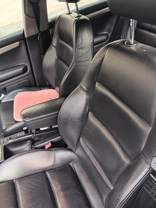 Vând mașină audi A4 anul 2002