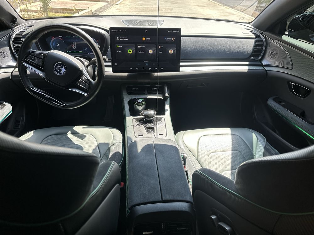 Byd han limited edition 3.9 dual motor