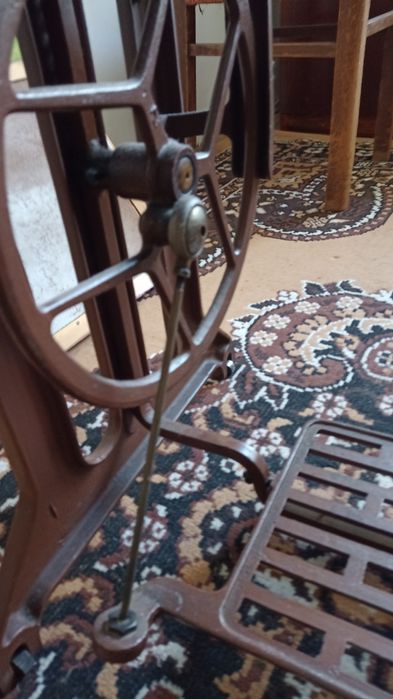 Vind mașină de cusut Ileana