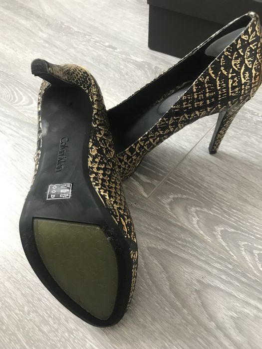 Pantofi Calvin Klein piele naturala, aurii