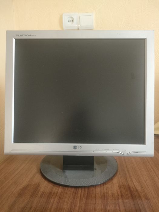 Продам   монитор