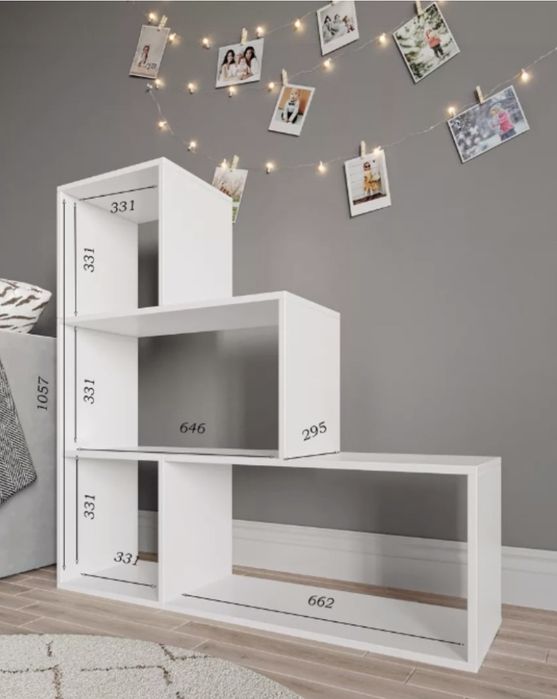 Продам стеллаж в отличном состоянии, женскую одежду и обувь