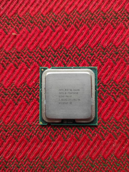 Procesor Intel Pentium pentru calculator