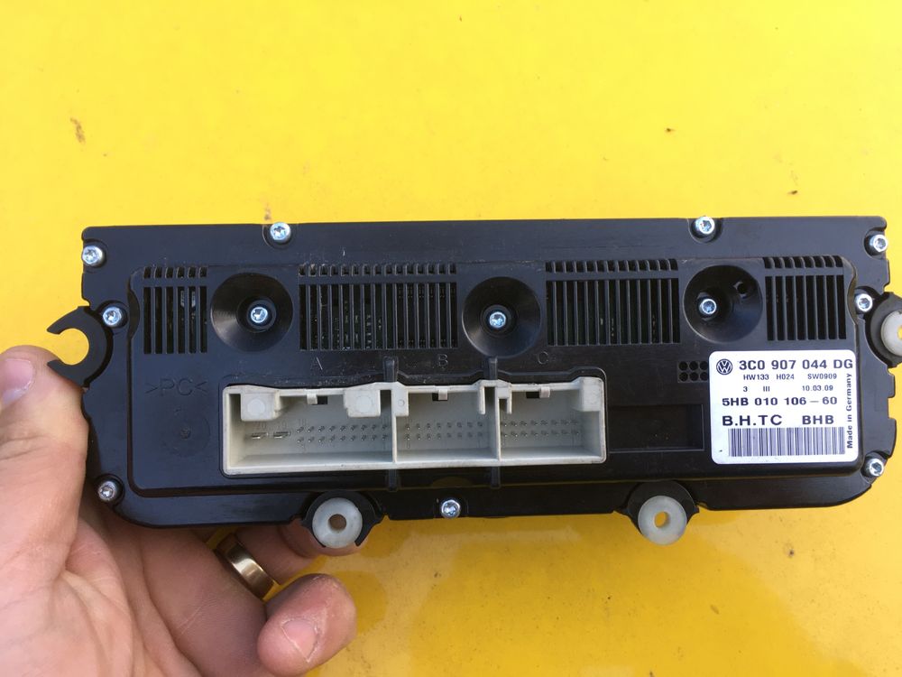 Unitate Climatronic Vw Passat, Golf 3C0907044DG