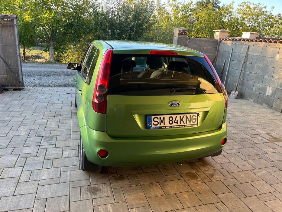 Ford Fiesta Ghia 1.4 DCI
