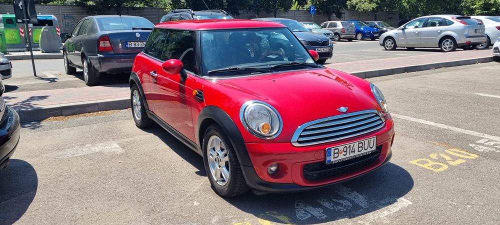 Mini One 1.6D Proprietar de 7 ani 0 accidente