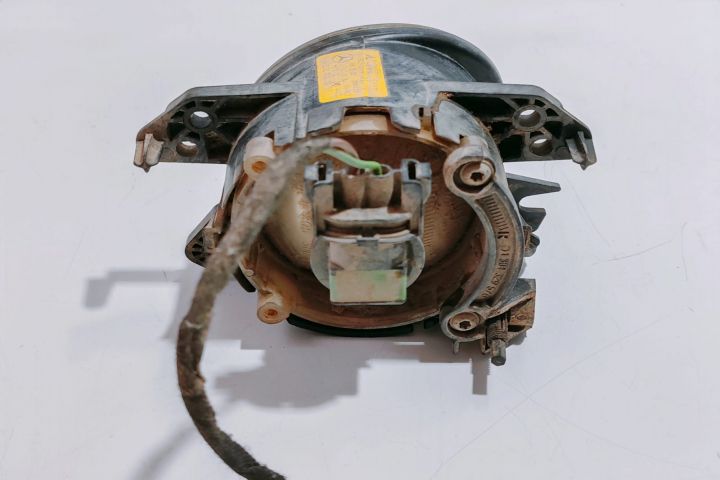 Proiector ceata  Dreapta   A2518200856 Mercedes-Benz A-Class W169