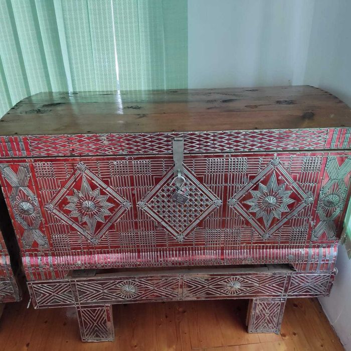 Продам красивый этно сундук, 2 экземпляра