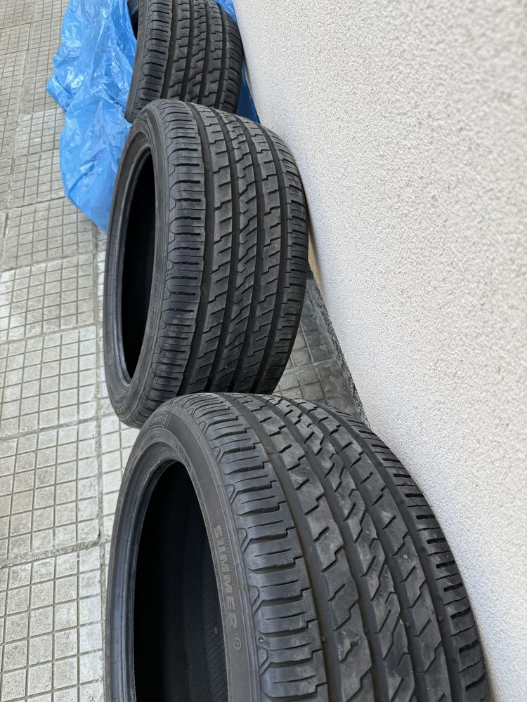 Летни гуми 245/40/18