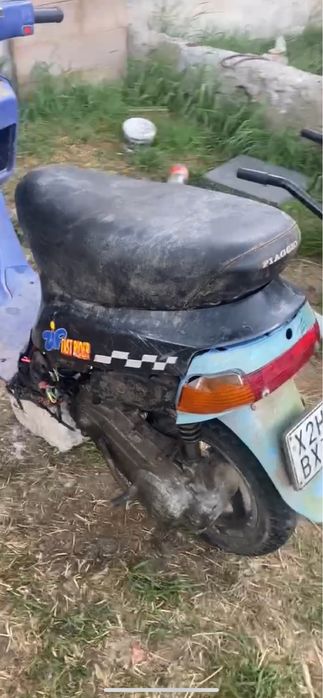 Vand sau schimb piaggio zip 50cc