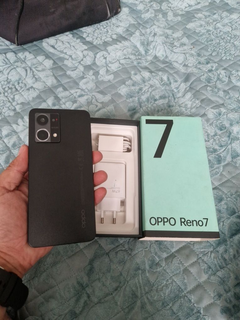 Oppo reno 7. 8/128