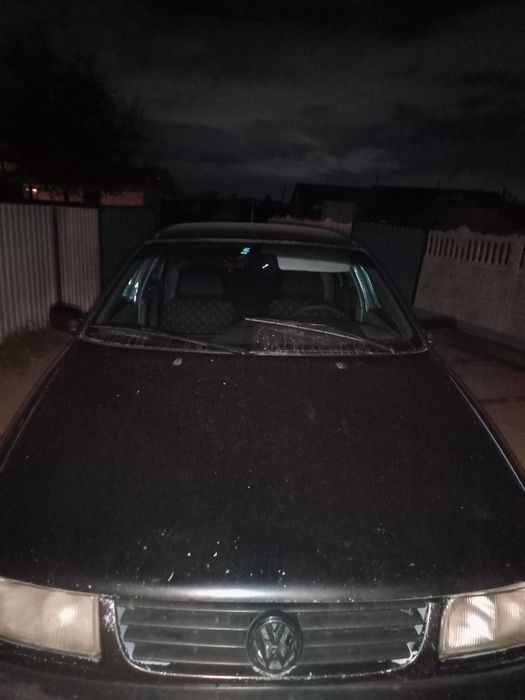 Фольксваген пассат сатылады. Жагдайы жаксы. Обьем. 1.8