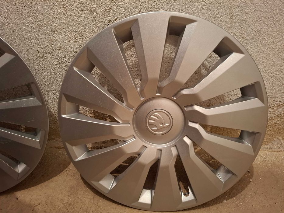 Оригинални капаци - тасове за Шкода 16 "