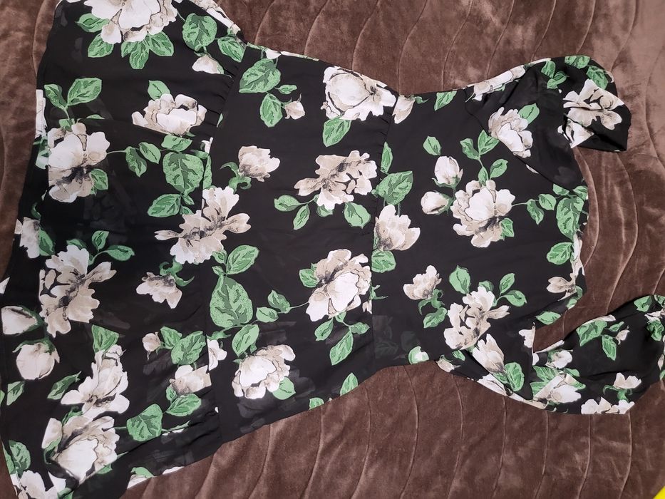 Дамска рокля размер L