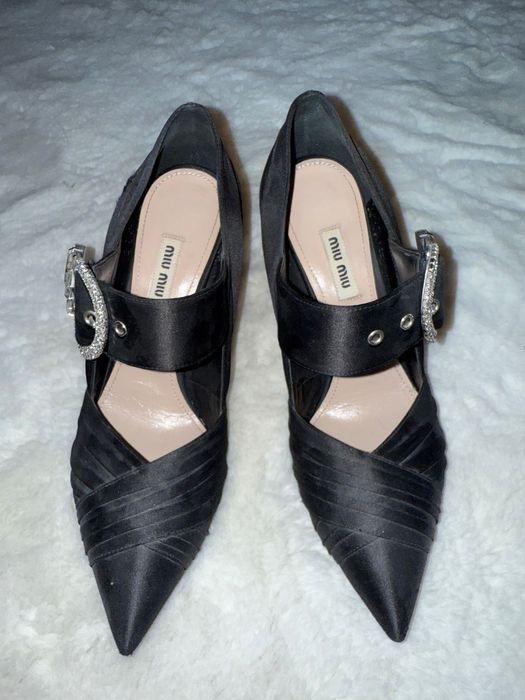 Обувки на ток с камъни Miu Miu