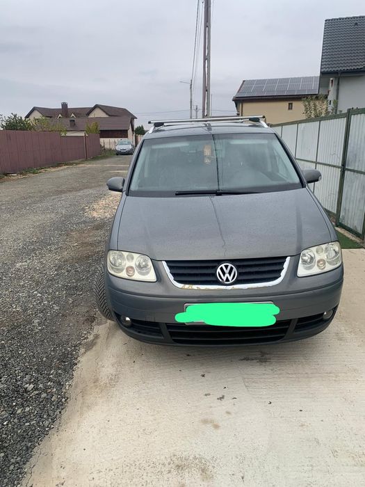 VOLKSWAGEN Touran 2005 2 l
