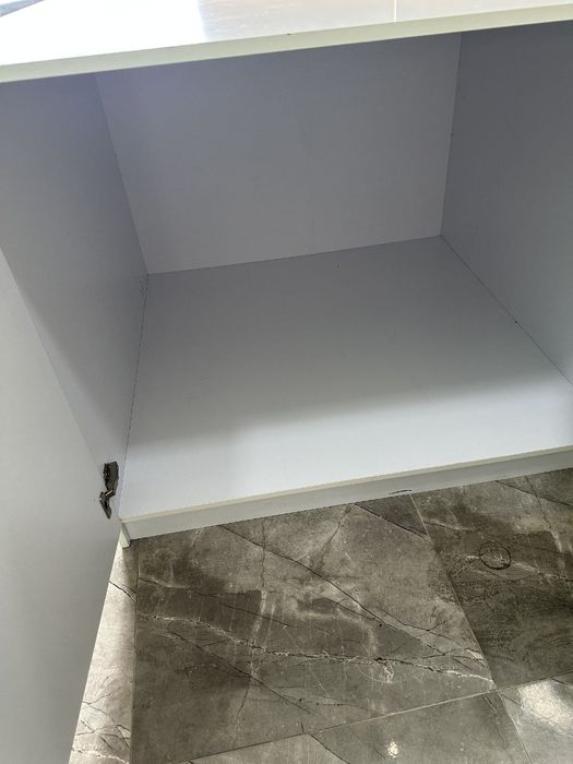 Срочно срочно продам полки