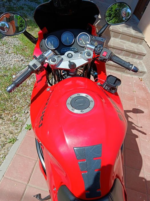 Suzuki gsx 600 ,,