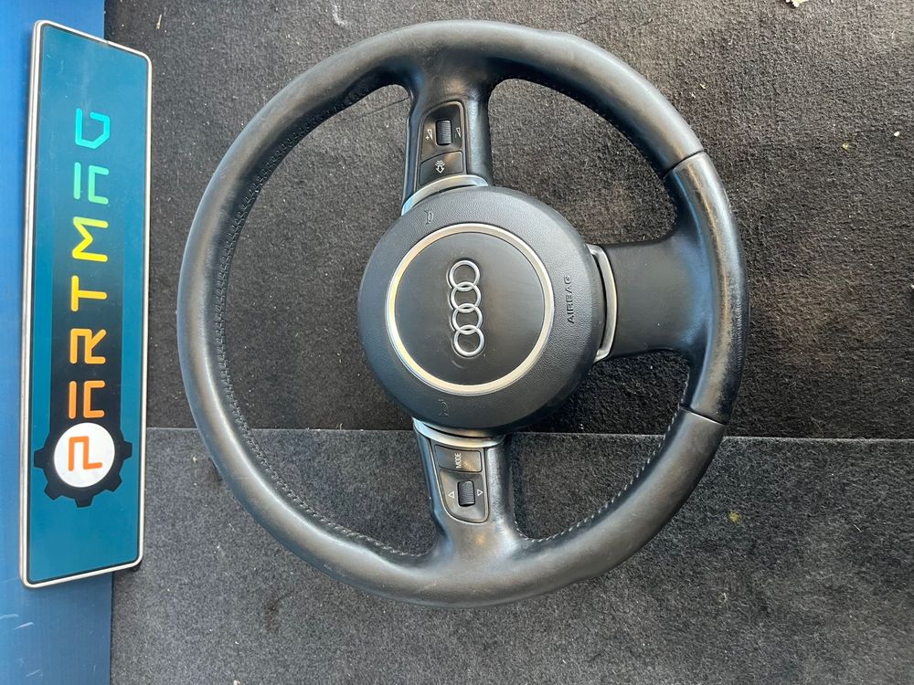 Трилъчев волан кръгъл бег пера Audi A8 Airbag 4e0419091ar с пера