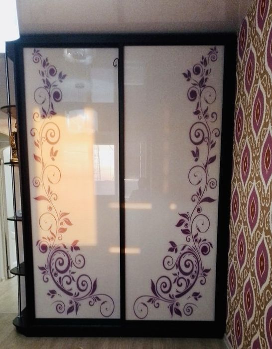 Шкаф-купе с раздвижными дверями