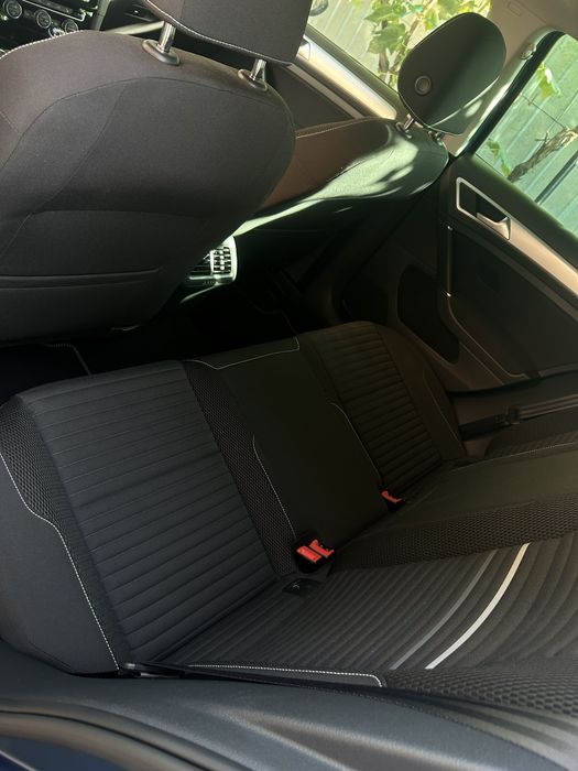 VW Golf 7 CUP Edition 1.2 TSI + GPL | 105CP | Trapa panoramică
