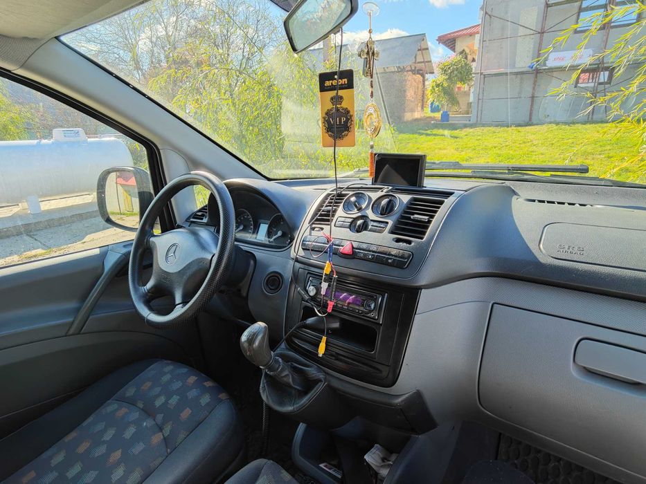 Mercedes Vito 2.2 | 2009 | 6 locuri | Manuala