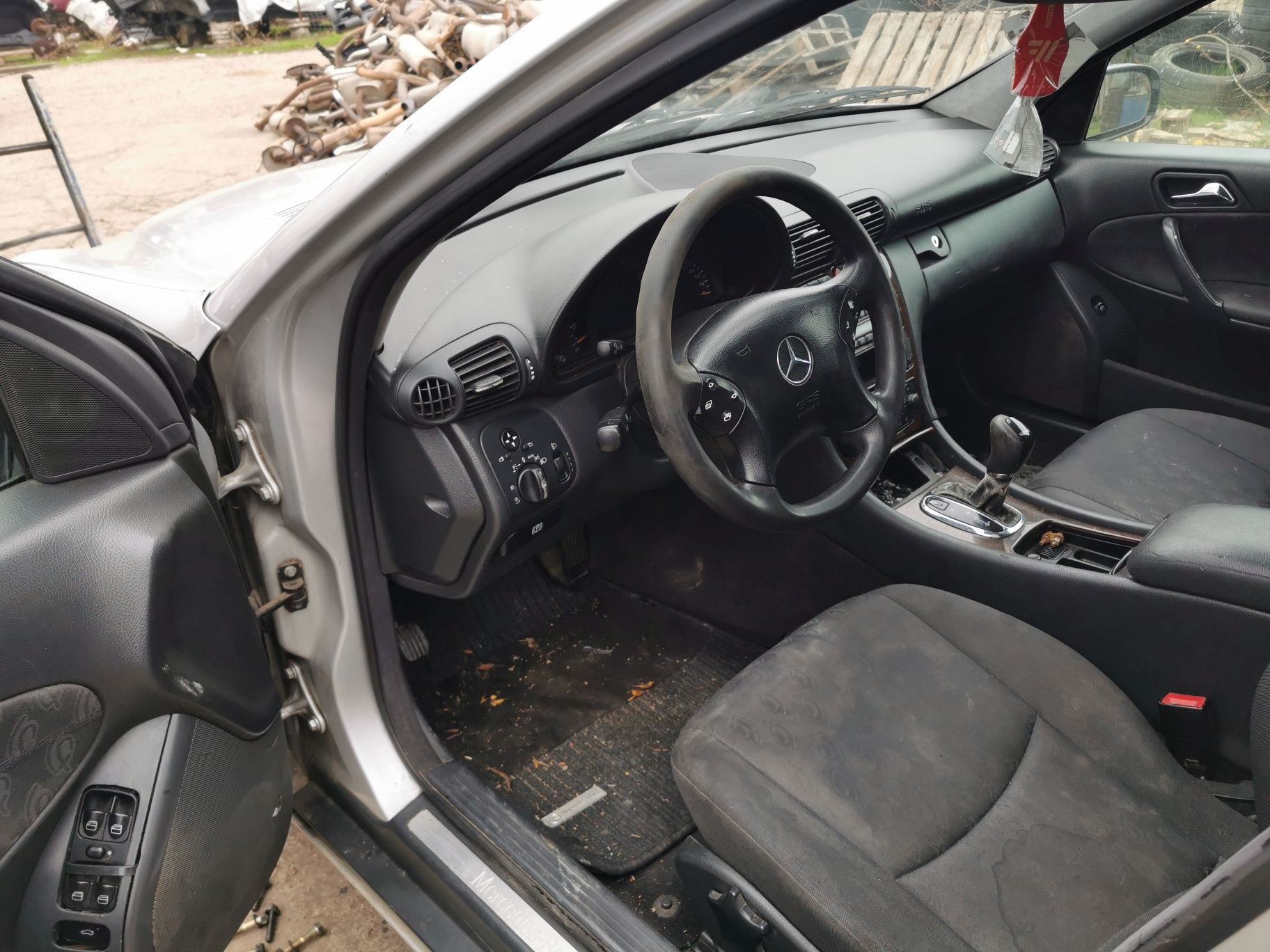 Мерцедес Ц 220 цди, автомат, НА ЧАСТИ