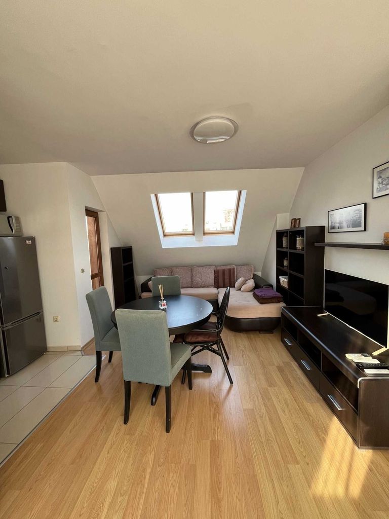 Дава се под наем Двустаен апартамент в София, Банишора - 61 кв.м за 550 € - Снимка #4