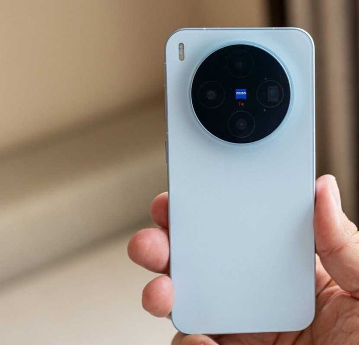 Vivo X300 Dual sim 5G глобален, с e-sim, Android auto 6040mАh батерия