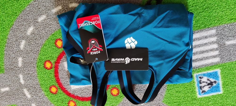 Costum Competiție Femei Forceshell XS (Înălțime 164 cm) – Performanță