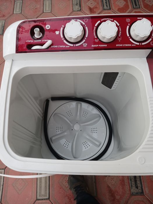 Полуавтомат кир мошина сотилади