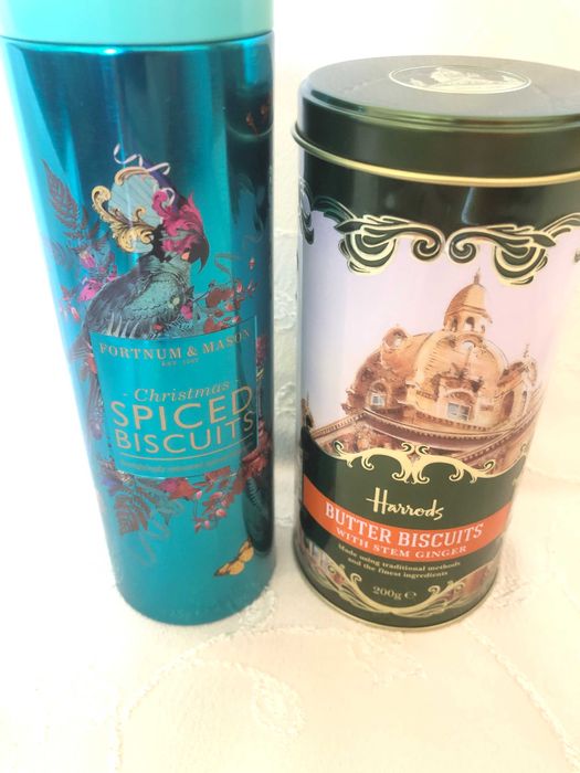 Метални кутии за бисквити Harrods и Fortnum & Mason, нови, празни
