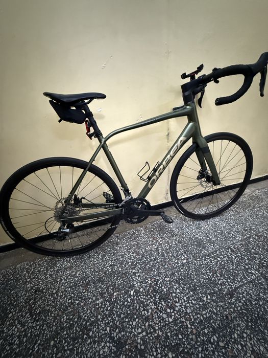 Cursiera orbea furca carbon