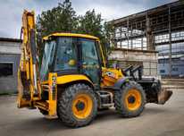 Buldoexcavator JCB 4CX 1500 ore