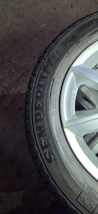 SUZUKI оригинални джанти със гуми 175/65/15 5J×15 ET40 4×100 цо54