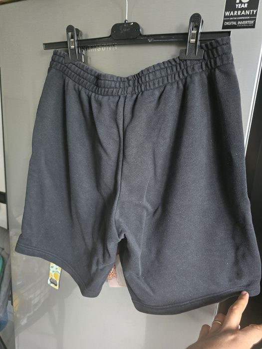 Pantaloni scurti Adidas M