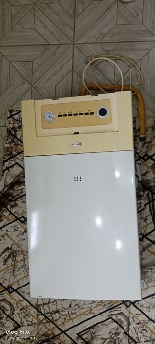 Катёл Weller (Италия) выход с горячей водой 15 л мин