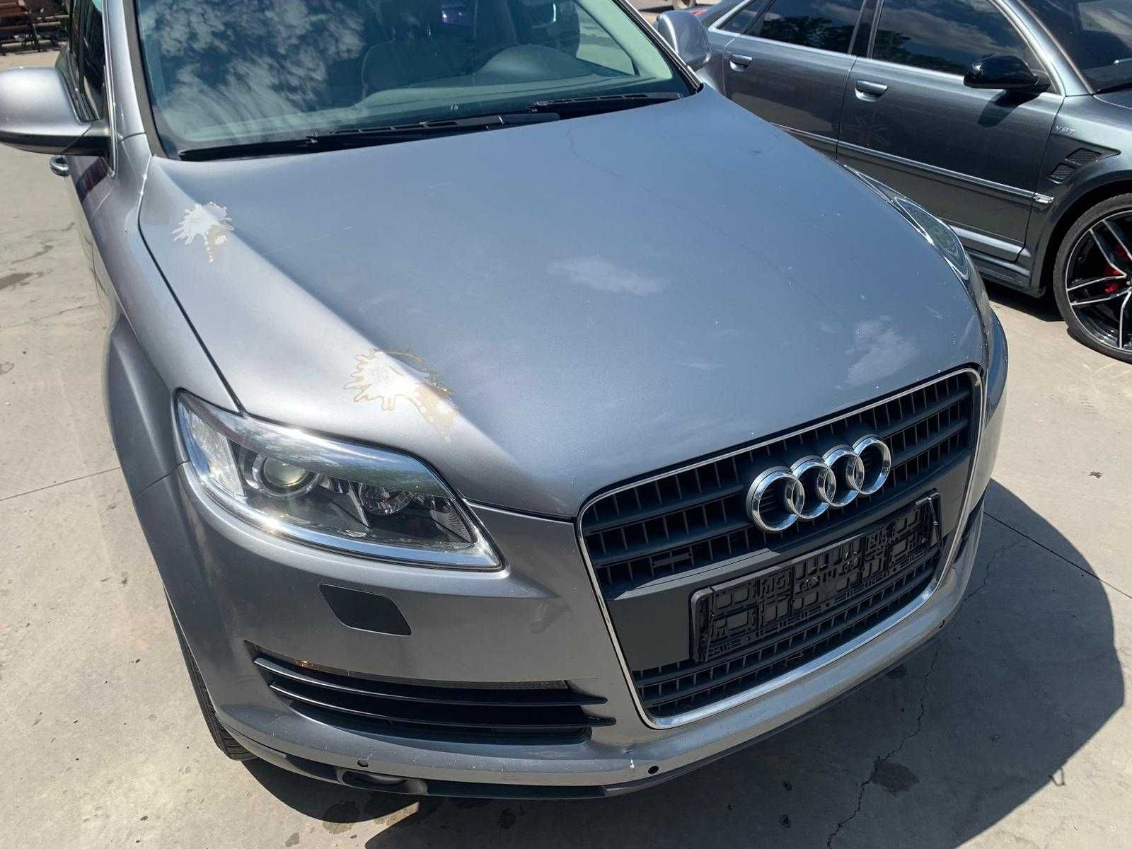 Dezmembrez audi q7 4L/trapa panoramic q7/carlig q7/interior q7/bara q7