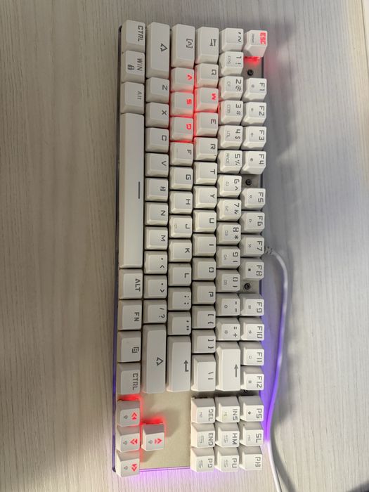 Tastatură mecanică Motospeed K87S – compactă, iluminare RGB