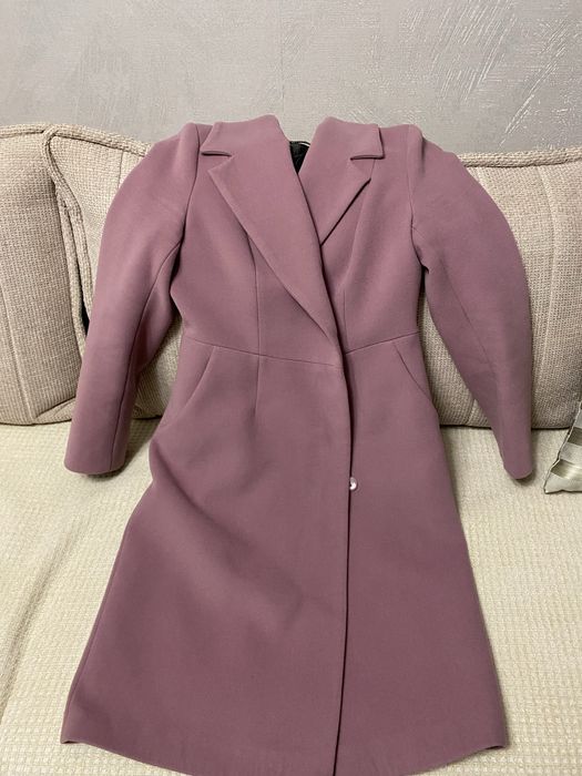 Продам осеннее пальто в хорошем состоянии